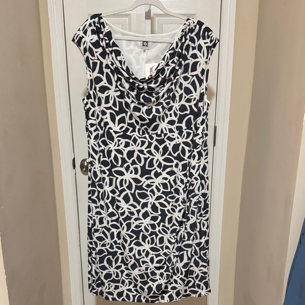 Anne Klein Navy and White Patterned Midi Dress